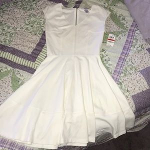 NWT WHITE DRESS (black wedges ft also for sale!!!)